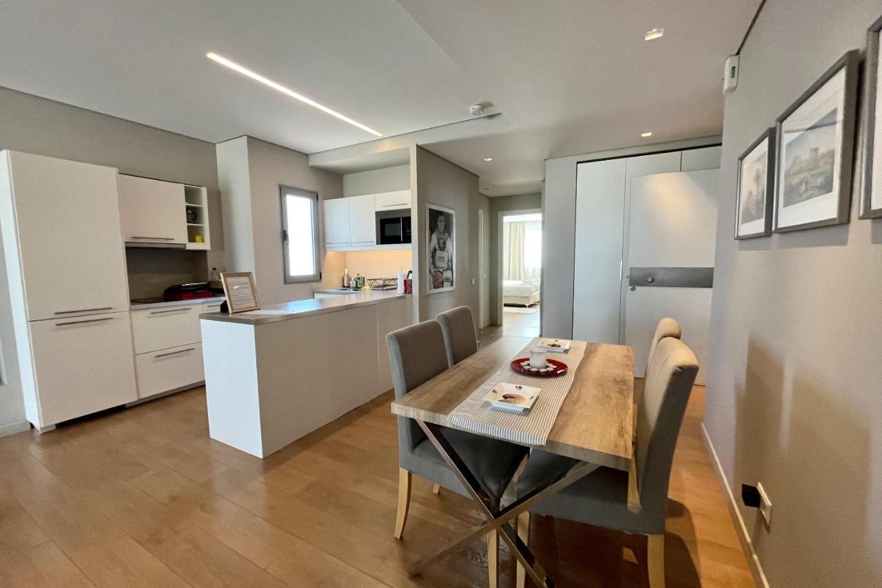 Central Athens Loft Bagian luar foto